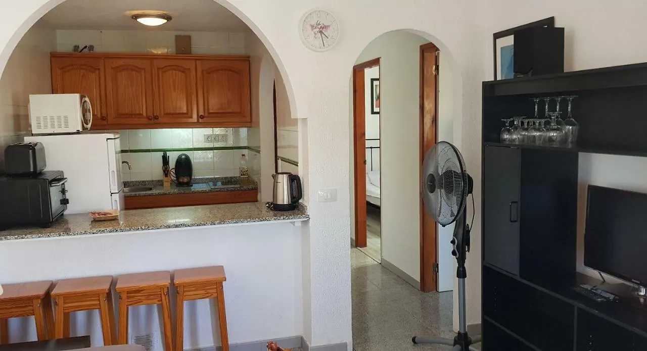 Two Bedroom Apartment 2 Min From Beach Mogán España